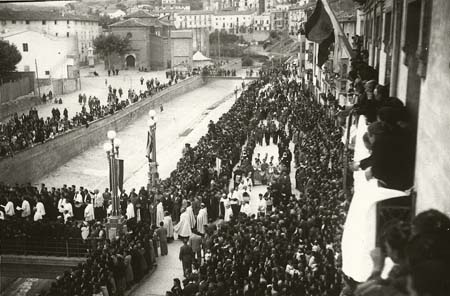 Procesion Virgen de Fatima .6.6.1948
